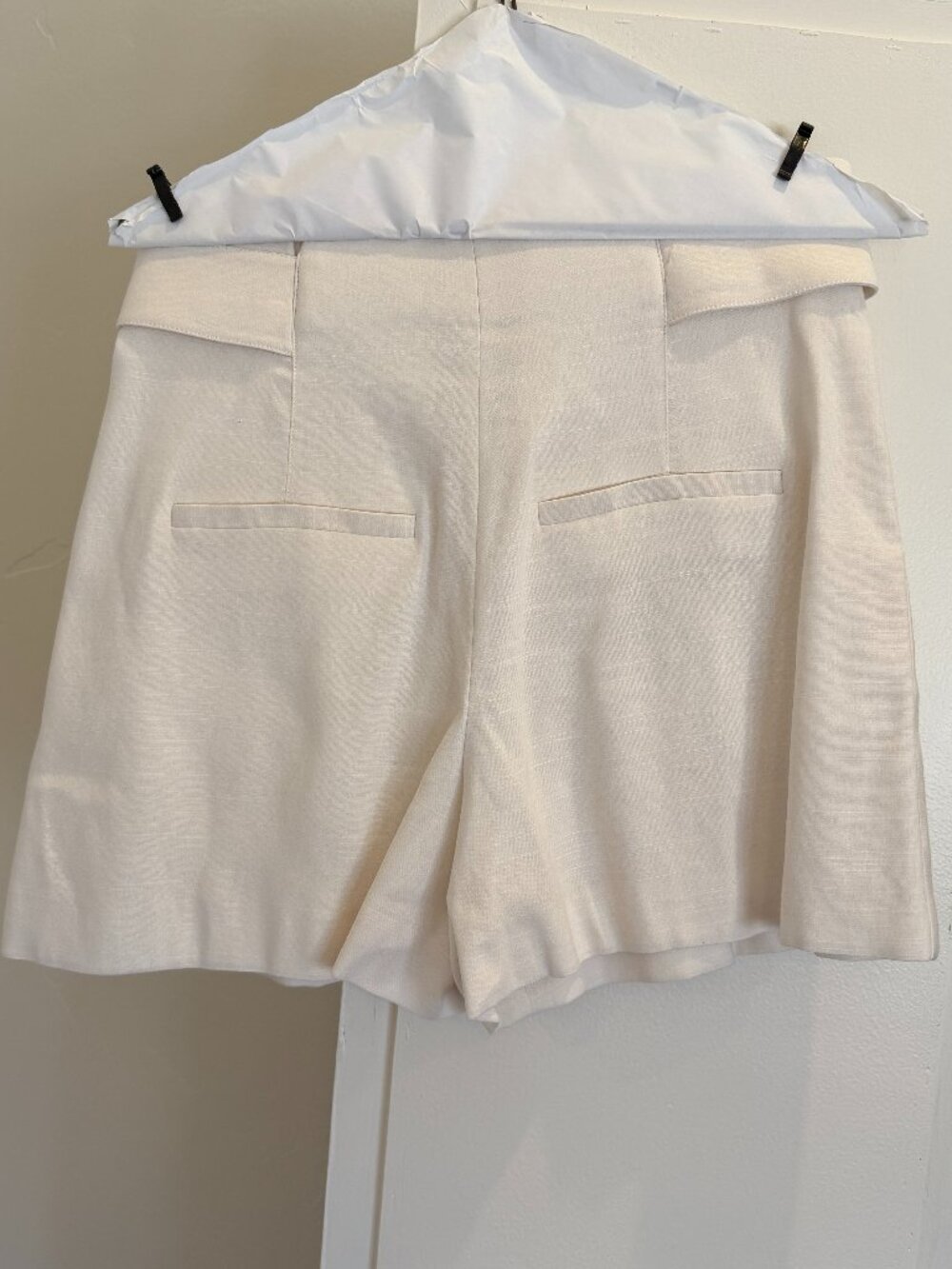 Veronica Beard Franzi Shorts off white - Picture 4 of 8